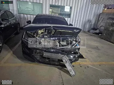 Photo 1 of 34: 2021 Kia K5, VIN KNAG2412BNA155627 — Korean insurance auction