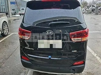 Photo 1 of 29: 2015 Kia Sorento — Korean insurance auction