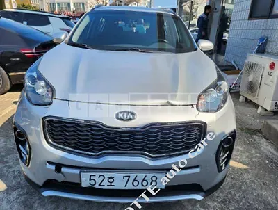 Photo 1 of 13: 2018 Kia Sportage, VIN KNAPM813BJK354216 — Korean insurance auction