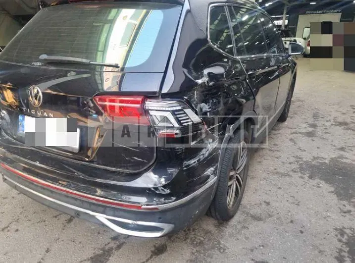 Photo 2 of 43: 2022 Volkswagen Tiguan All Face — Korean insurance auction