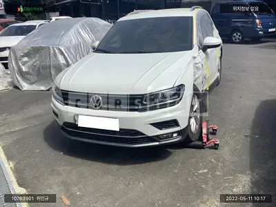Photo 1 of 12: 2018 Volkswagen Tiguan 2.0 TDI, VIN WVGZZZ5NZJW916566 — Korean insurance auction