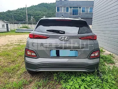 Photo 1 of 12: 2019 Hyundai Kona Electric, VIN KMHK381GFKU040665 — Korean insurance auction