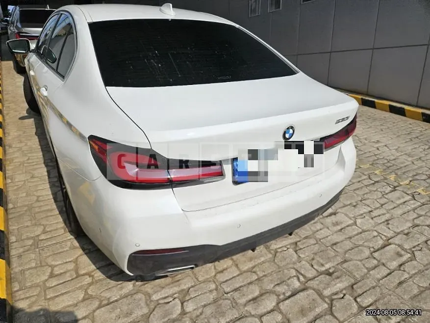 Photo 2 of 55: 2022 BMW 530i — Korean insurance auction