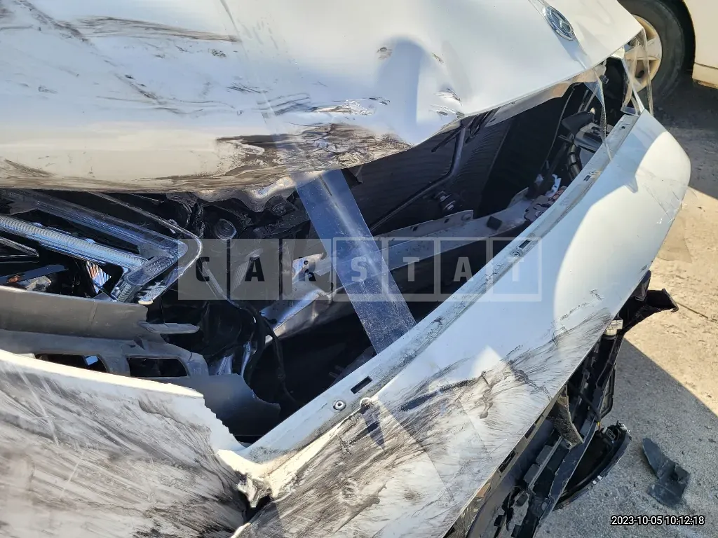 Photo 2 of 25: 2020 Mercedes-Benz E220 d 4Matic, VIN W1KZF0FB6MA880528 — Korean insurance auction