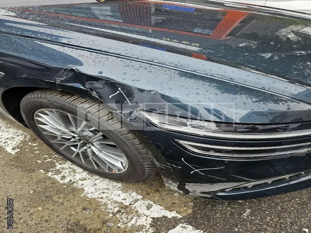 Photo 2 of 2: 2022 Genesis (parts) G80 Headlamp — Korean insurance auction