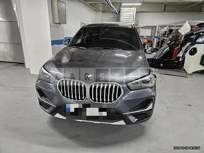Photo 1 of 12: 2021 BMW X1 xDrive20i — Korean insurance auction