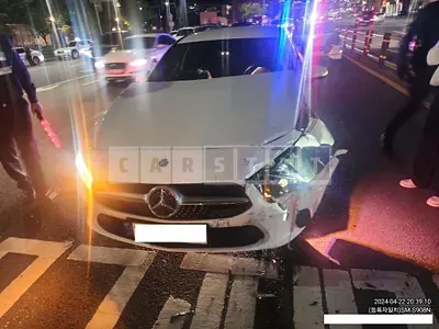 Photo 1 of 15: 2022 Mercedes-Benz A220 Sedan — Korean insurance auction