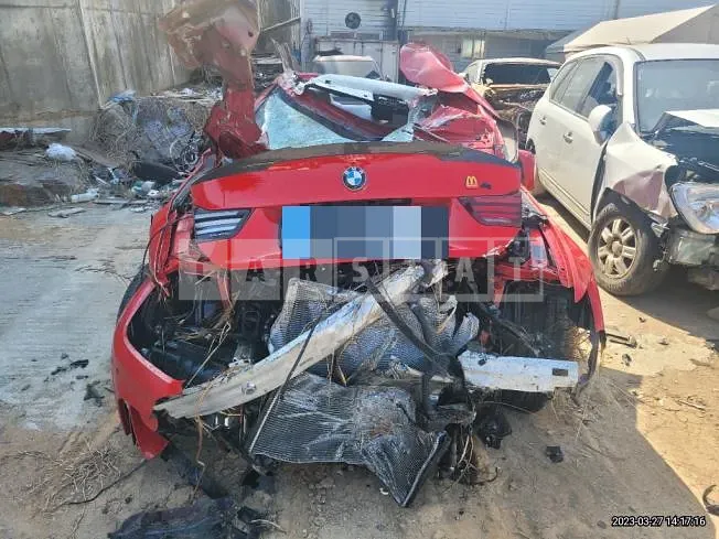 Photo 2 of 20: 2020 BMW M4 Coupe Competition Packa, VIN WBS4Y910XLFH44635 — Korean insurance auction