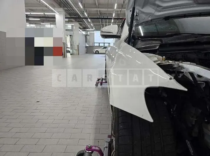 Photo 2 of 15: 2023 Mercedes-Benz E220 d 4Matic — Korean insurance auction