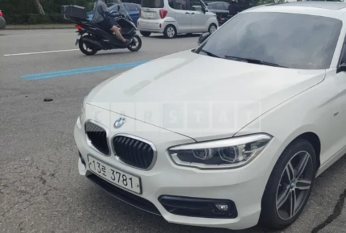 Photo 2 of 27: 2017 BMW 118d, VIN WBA1S5102H5D28755 — Korean insurance auction