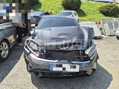 Photo 1 of 11: 2021 Kia Cz — Korean insurance auction