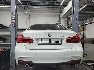 Photo 1 of 12: 2016 BMW 320d, VIN WBA8C5106GK636973 — Korean insurance auction