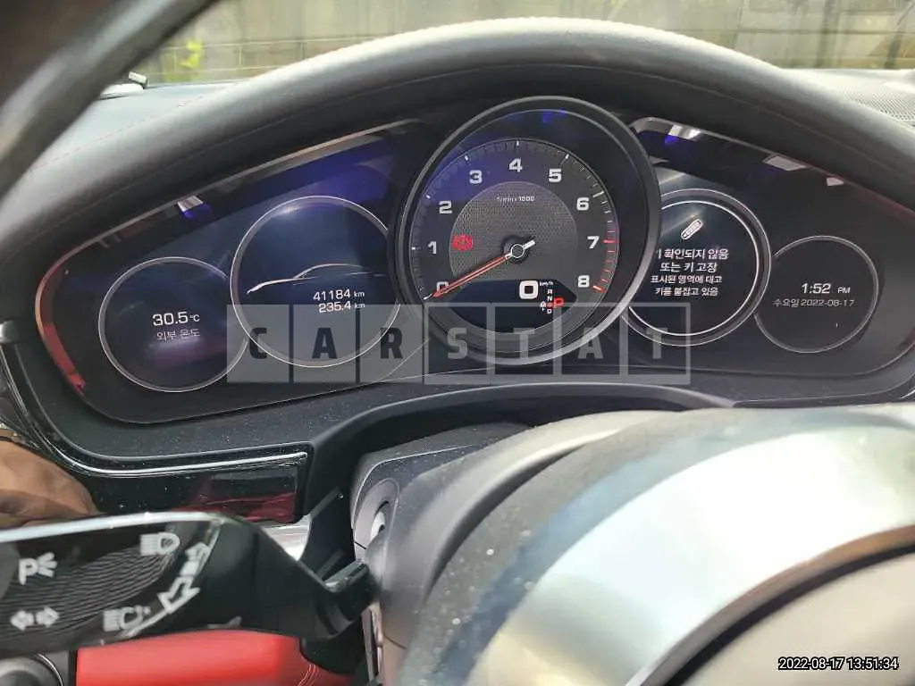 Photo 2 of 26: 2018 Porsche Panamera 4, VIN WP0AA2973JL116886 — Korean insurance auction