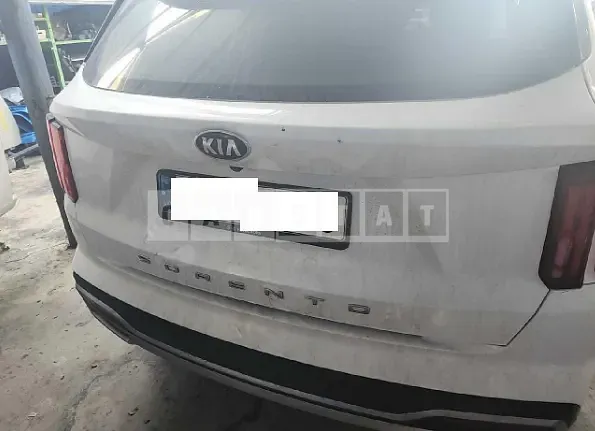 Photo 2 of 20: 2021 Kia Sorento, VIN KNARK81BGMA065621 — Korean insurance auction