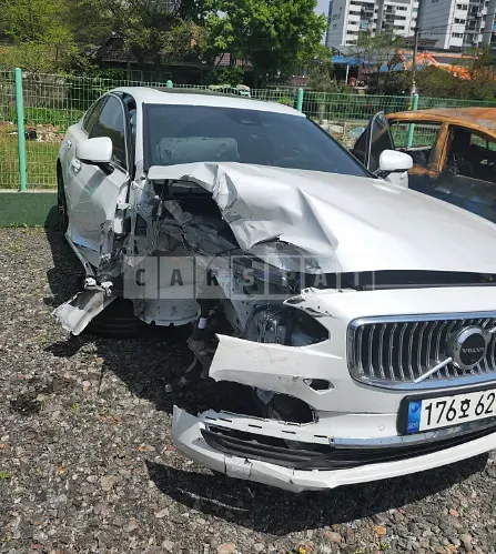 Photo 2 of 11: 2022 Volvo S90B6 AWD — Korean insurance auction