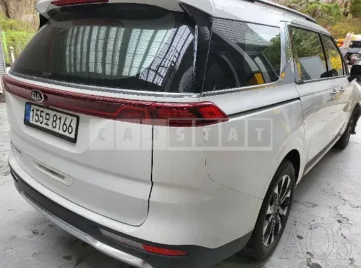 Photo 2 of 13: 2021 Kia Carnival, VIN KNANC81BBMS128216 — Korean insurance auction