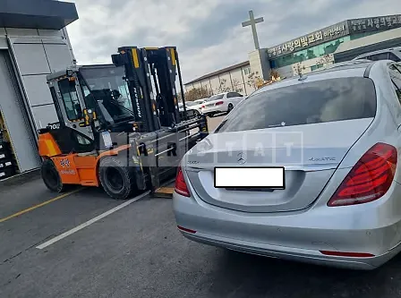 Photo 2 of 12: 2017 Mercedes-Benz S350d 4Matic L, VIN WDDUG3DB7HA294759 — Korean insurance auction