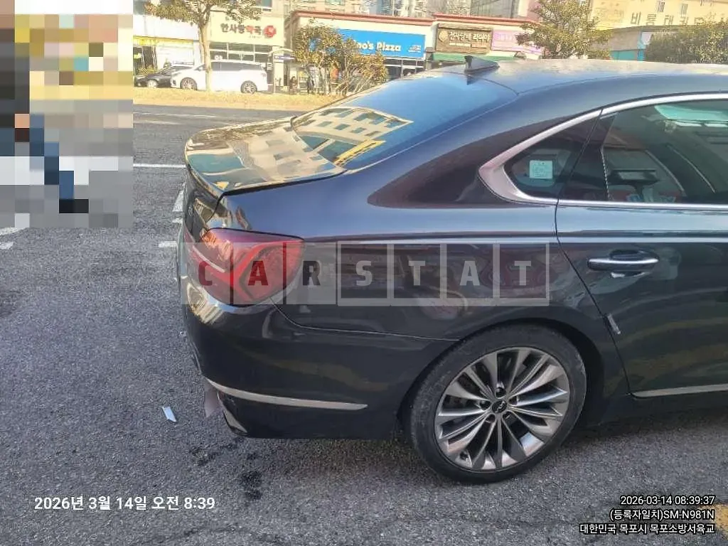 Photo 2 of 6: 2021 Kia K9 AWD — Korean insurance auction