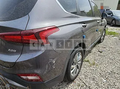 Photo 1 of 40: 2019 BMW Santa Fe, VIN WBA3D3103FK278001 — Korean insurance auction