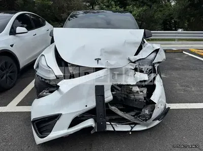 Photo 1 of 31: 2021 Tesla Model Y Performance — Korean insurance auction