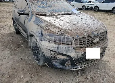 Photo 1 of 7: 2019 Kia Sorento, VIN KNAPK81BBKA491995 — Korean insurance auction