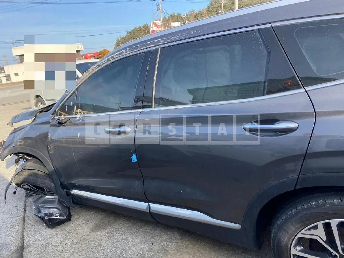 Photo 2 of 23: 2020 Hyundai Santa Fe 2.0T (Gasoline), VIN KMHS381ABLU276320 — Korean insurance auction