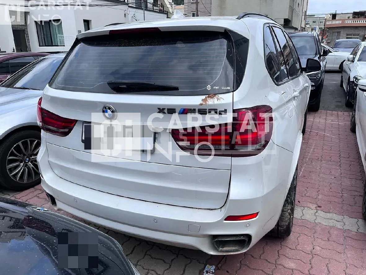 Photo 2 of 8: 2018 BMW Calm X5 M50d — Korean insurance auction
