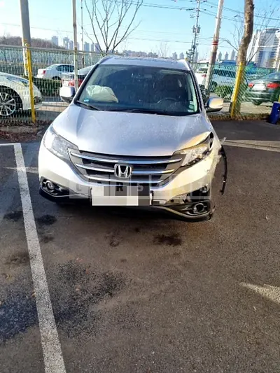 Photo 1 of 9: 2014 Honda CR-V 4WD — Korean insurance auction