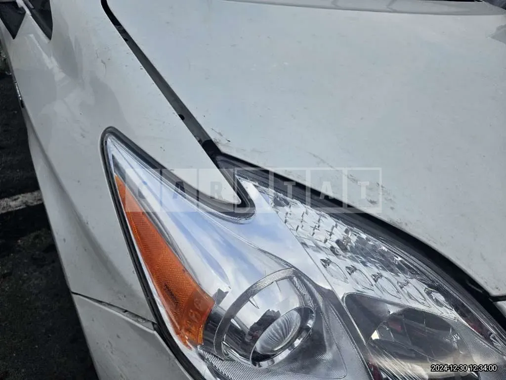 Photo 2 of 12: 2015 Toyota Prius — Korean insurance auction