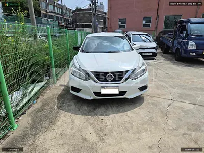 Photo 1 of 13: 2016 Nissan Altima 2.5, VIN 1N4AL3AP8GN349256 — Korean insurance auction