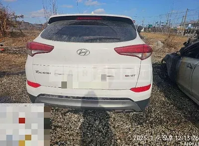 Photo 1 of 6: 2015 Hyundai Tucson TL — Korean insurance auction
