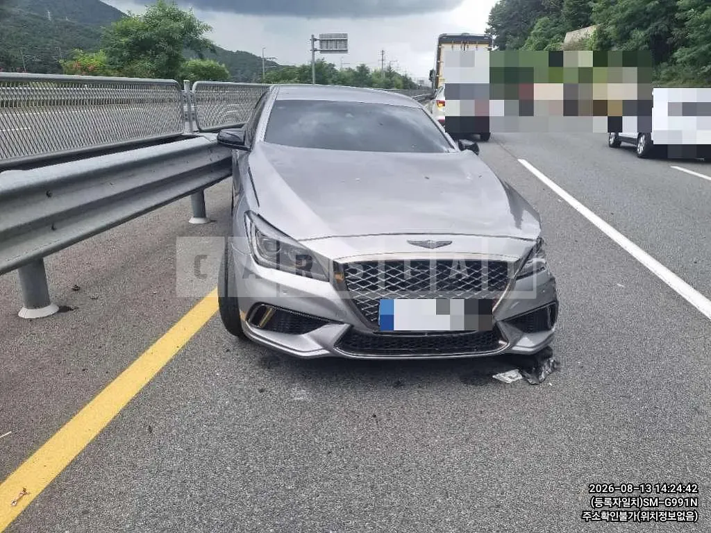 Photo 2 of 8: 2019 Genesis G80 — Korean insurance auction
