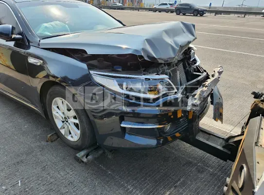 Photo 2 of 9: 2016 Kia K5, VIN KNAGS415GGA092587 — Korean insurance auction