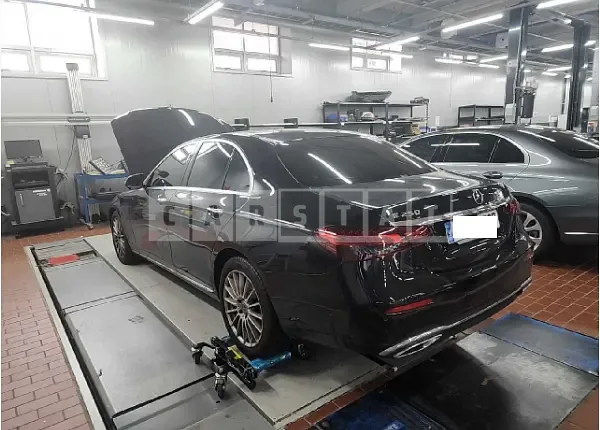 Photo 2 of 18: 2023 Mercedes-Benz E250 — Korean insurance auction