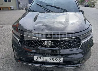 Photo 1 of 9: 2021 Kia Sorento — Korean insurance auction