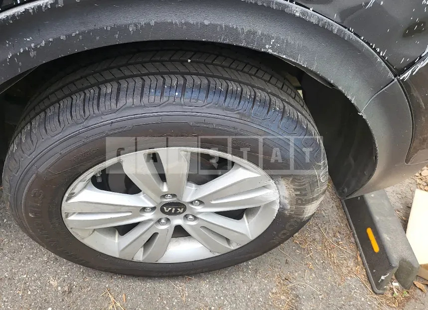 Photo 2 of 35: 2016 Kia Sportage, VIN KNAPM813BGK001657 — Korean insurance auction