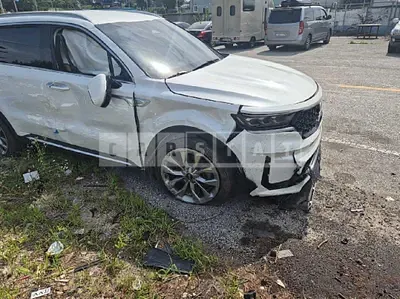 Photo 1 of 19: 2021 Kia Sorento — Korean insurance auction