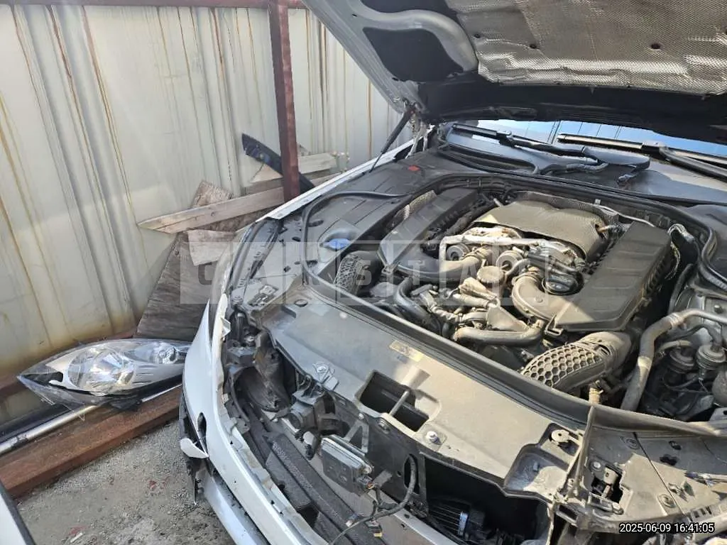 Photo 2 of 28: 2018 Mercedes-Benz Maybach S560 4Matic — Korean insurance auction