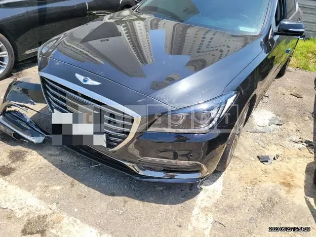 Photo 2 of 23: 2019 Genesis G80 3.8 — Korean insurance auction