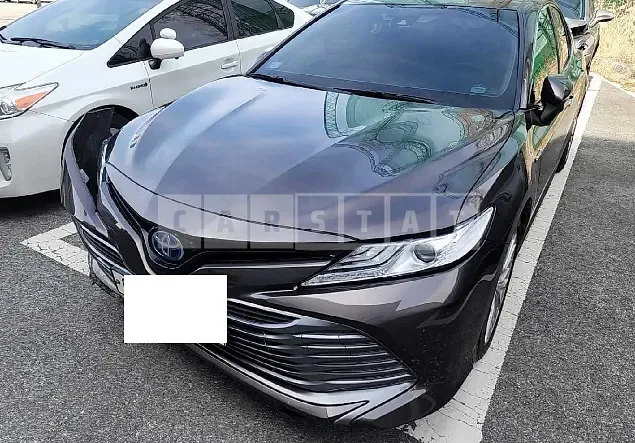 Photo 2 of 18: 2018 Toyota Camry Hybrid, VIN JTNB21HK4J3004823 — Korean insurance auction
