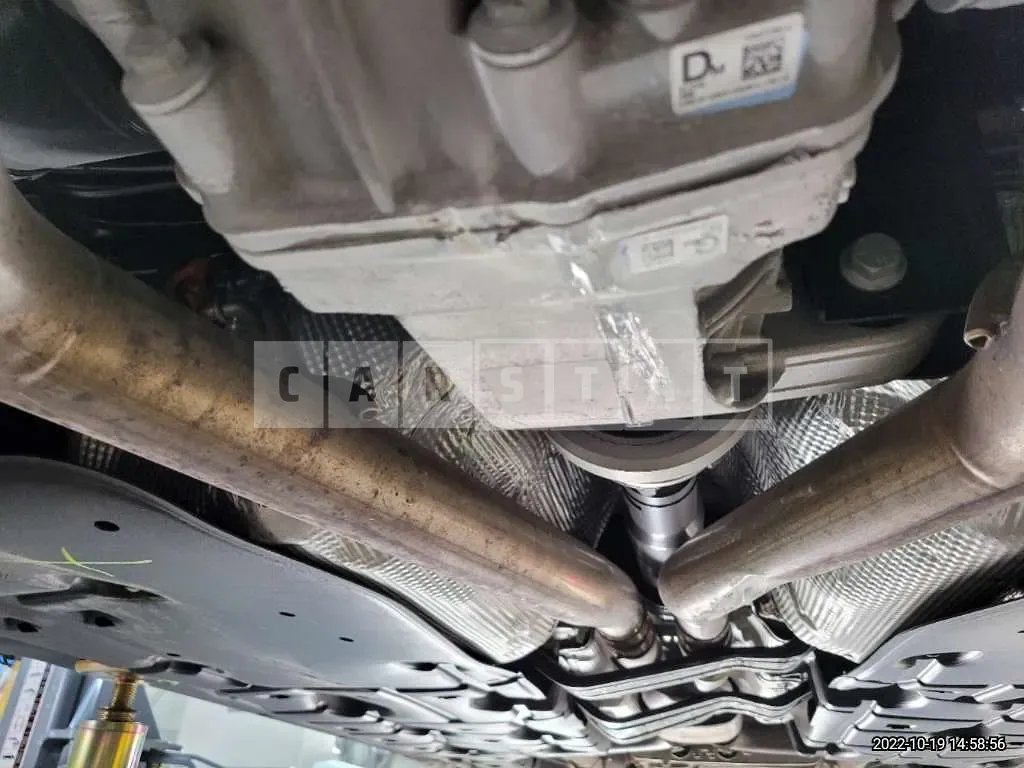 Photo 2 of 30: 2020 Maserati Levante, VIN ZN661XUG0LX349659 — Korean insurance auction