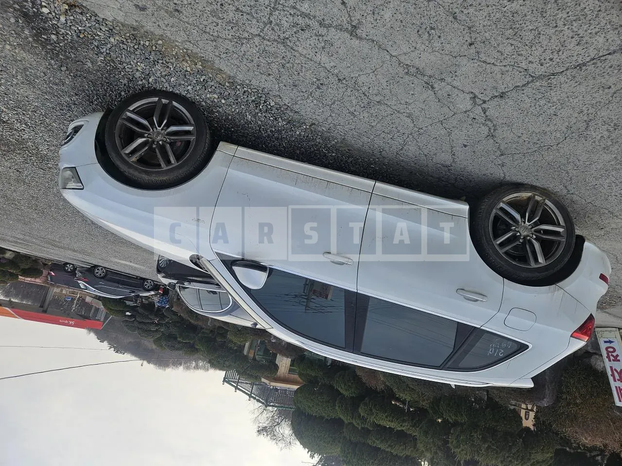 Photo 2 of 5: 2015 Audi SQ5, VIN WAUZZZ8R5FA126990 — Korean insurance auction