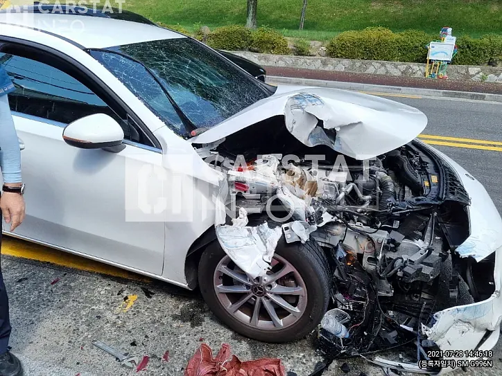 Photo 2 of 17: 2020 Mercedes-Benz A220 Sedan, VIN W1K3G4EB3LJ230940 — Korean insurance auction