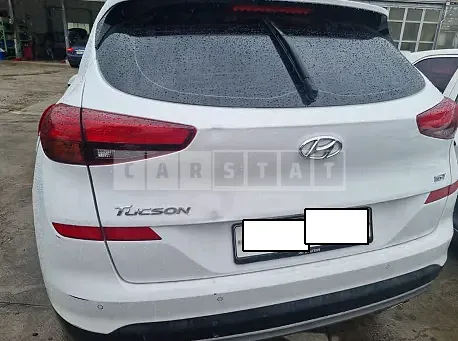 Photo 2 of 26: 2019 Hyundai Tucson, VIN KMHJ3812GKU968844 — Korean insurance auction