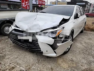 Photo 1 of 10: 2017 Toyota Camry Hybrid, VIN 4T1BD1FK0HU225630 — Korean insurance auction