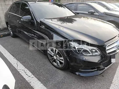 Photo 1 of 56: 2015 Mercedes-Benz E220 BlueTec, VIN WDDHF0AB8GB215518 — Korean insurance auction