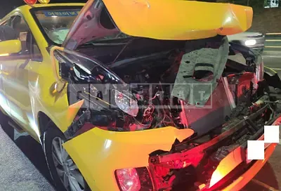 Photo 1 of 5: 2018 Kia Carnival, VIN KNHMF37ABJS400533 — Korean insurance auction