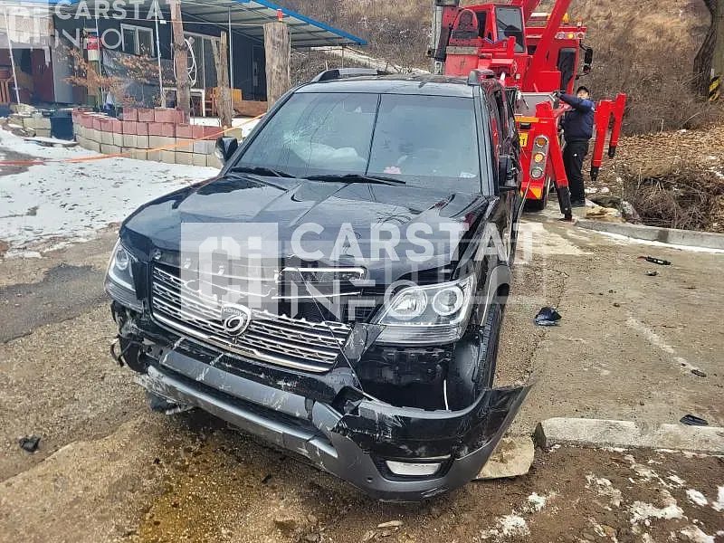 Photo 2 of 27: 2018 Kia Mojave, VIN KNAKM814DJA184070 — Korean insurance auction