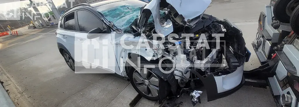 Photo 2 of 5: 2018 Hyundai Kona Electric — Korean insurance auction