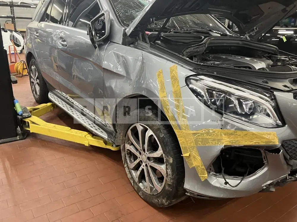 Photo 2 of 16: 2016 Mercedes-Benz GLE250 d 4Matic, VIN WDCDA0EB4GA722711 — Korean insurance auction